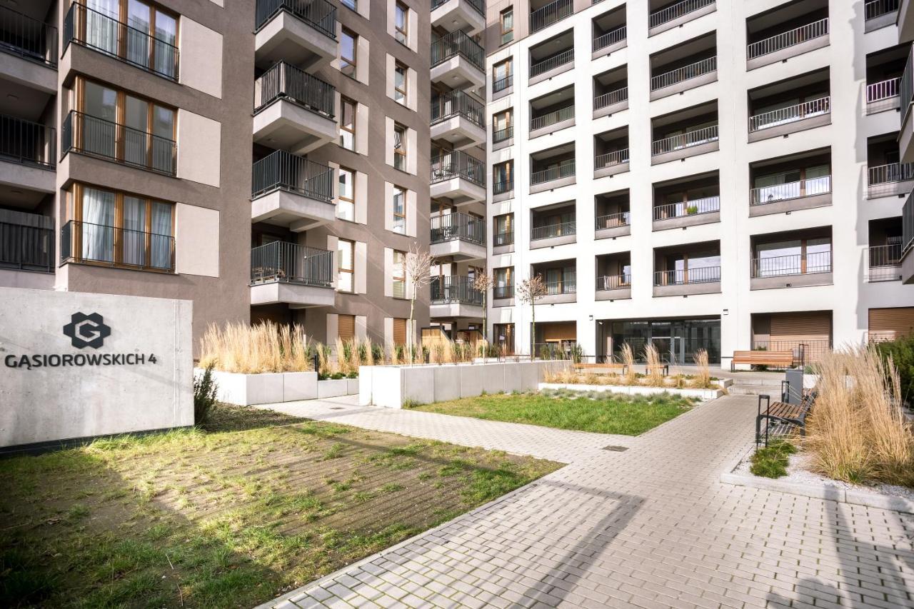 H2 Apartment- Gasiorowskich 4 - Parking Podziemny - Self Check In 24H - Mtp Targi - Pkp - Sklep Netto W Budynku ポズナン エクステリア 写真